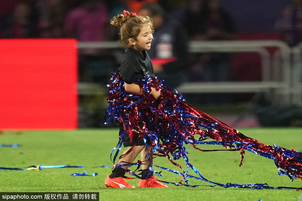 她不信！玛丽奥娜助枪手18年后再夺欧冠，弑旧主巴萨演最强逆袭！